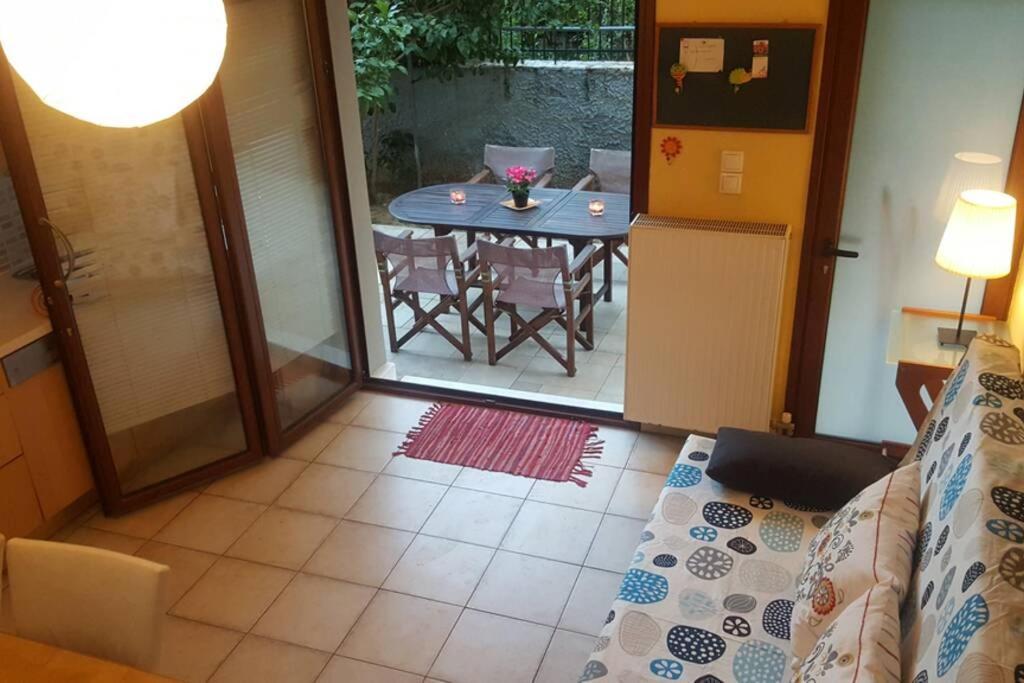 Quite House With Garden And Barbecue Apartment Athens Exterior photo